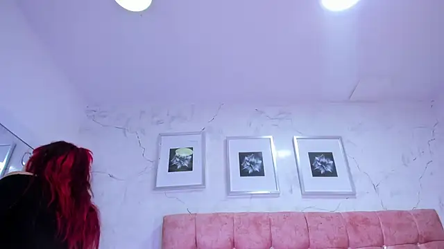 Maddy_Mills's cam snapshot