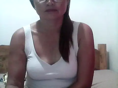 nathalie0045's cam snapshot