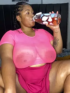 LunaCovenn's cam snapshot