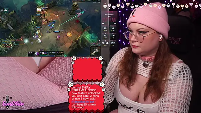 evamila's cam snapshot