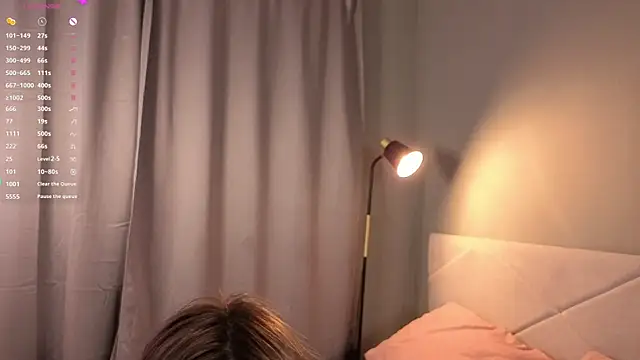 bonnyfloweer live sex cam