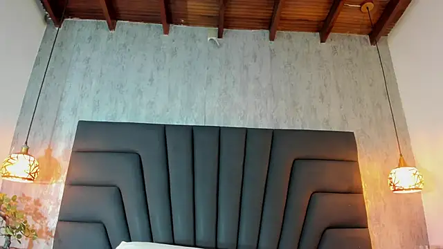 Maya_curvy's cam snapshot