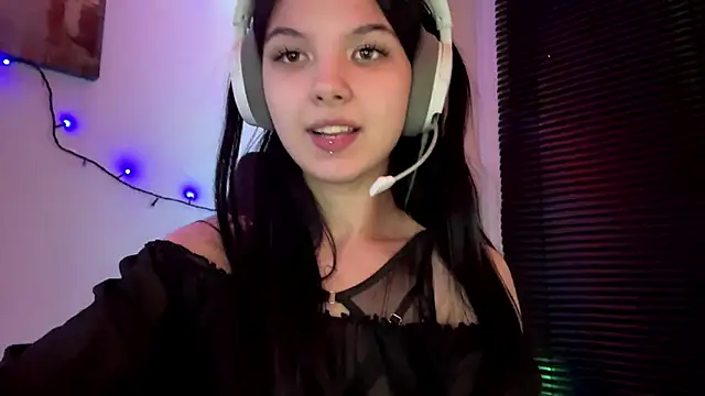 HanaMantanaDell live sex cam