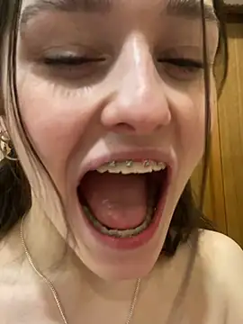 Mia_Mia_M live sex cam