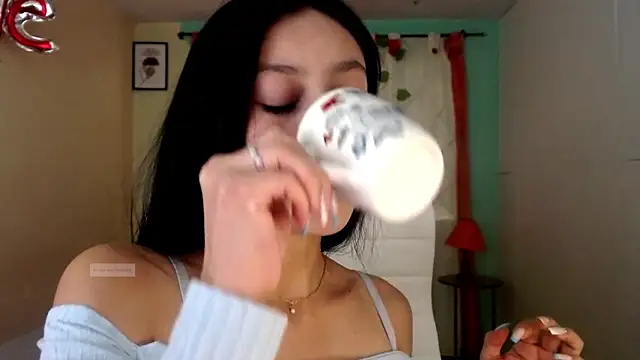 vale_miel's cam snapshot