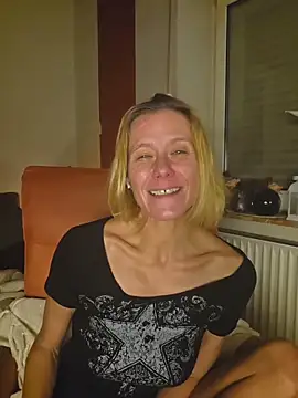 yola181's cam snapshot