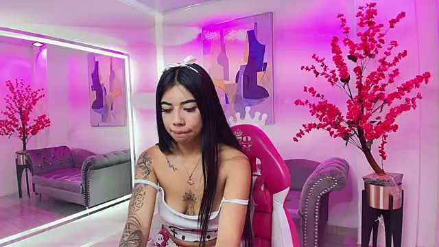 Zoe_18T's cam snapshot