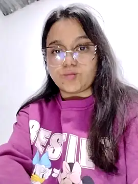 Jenni002_-'s cam snapshot