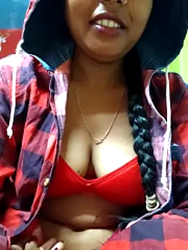 arushi_bb's cam snapshot