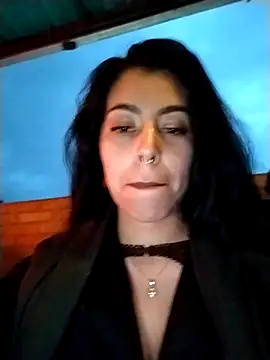 Luianna's cam snapshot