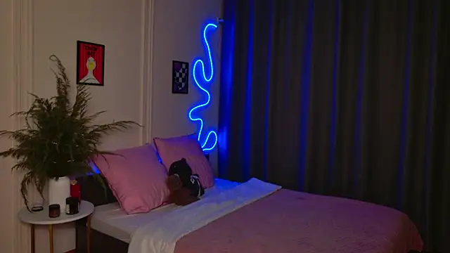 ChelseaFiness's cam snapshot