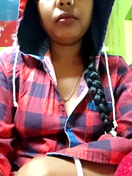 arushi_bb's cam snapshot