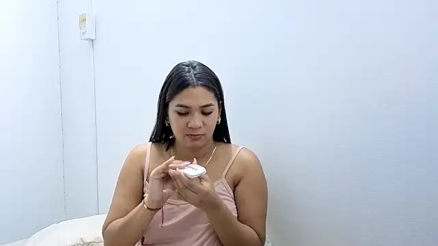 Penelophe01's cam snapshot