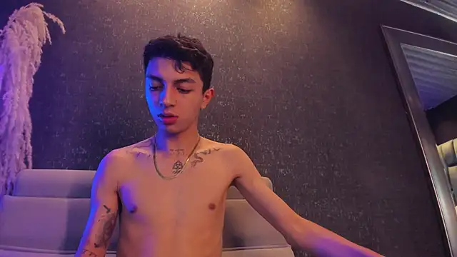 NickandAbby_'s cam snapshot