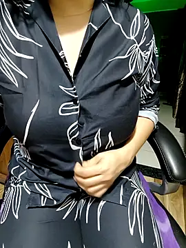 sassy_aly007's cam snapshot