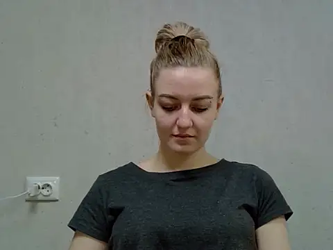 KelGrov2's cam snapshot