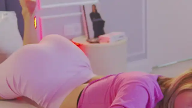 Ivy_Allen's cam snapshot