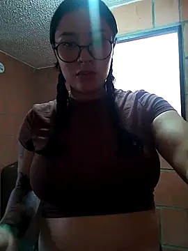 Lexieluna's cam snapshot