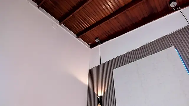 Emmazc_ live sex cam