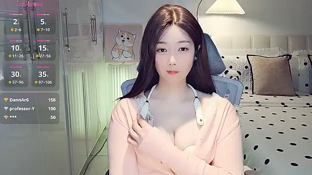 Xiaotantan-99 live sex cam