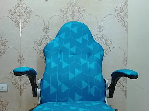 Samantha_Luxx_'s cam snapshot