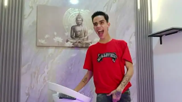 HEART_OF_MILAMBER live sex cam