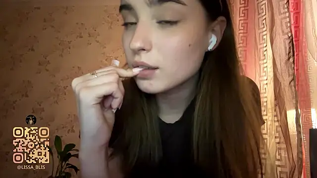 LissaBliss's cam snapshot