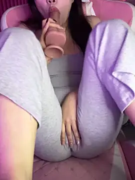 Beautiful_flower_'s cam snapshot