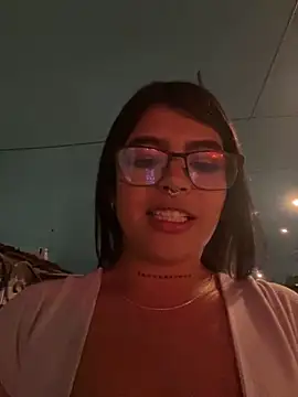 Violetx19's cam snapshot