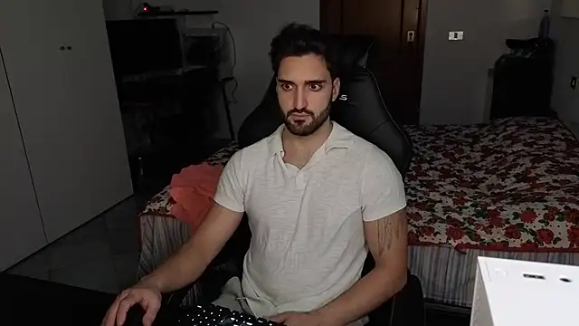 Al3xox02 live sex cam