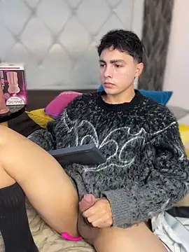 Samu_Hott live sex cam