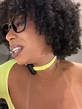 dianagolley420's cam snapshot