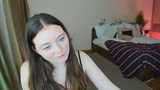 AlluringLookk's cam snapshot