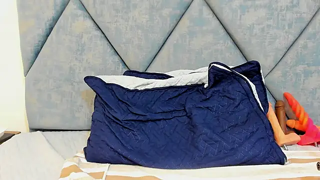 FreyaMoller live sex cam