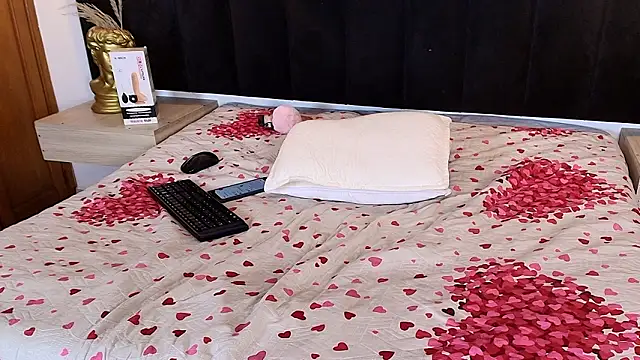 Zoe_aitanaa's cam snapshot