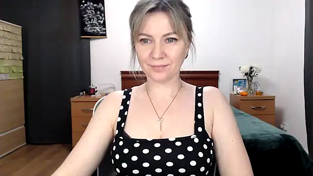 ParadiseAlina's cam snapshot