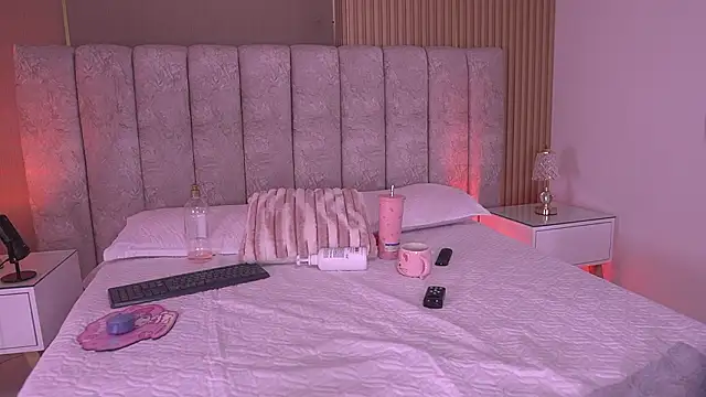 sam_lewins live sex cam