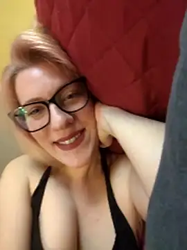 PolomaAndBobo's cam snapshot