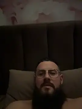 SportsManBi's cam snapshot