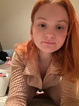 mad_girlygirl's cam snapshot