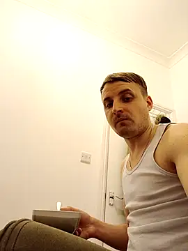 Levarboy's cam snapshot