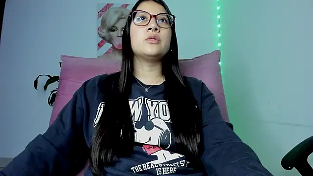 rouse_red's cam snapshot