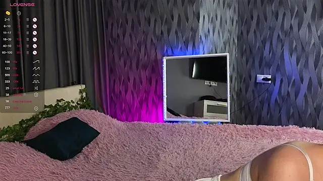 TwistedBilling's cam snapshot