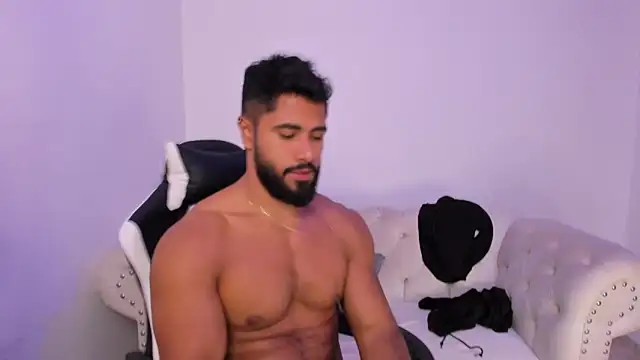 Santiago_huntt live sex cam