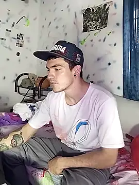 themaykiin18's cam snapshot