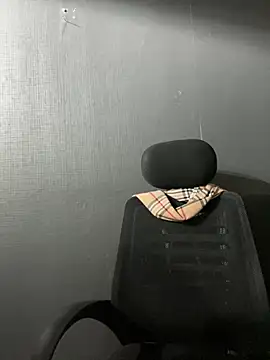 Emily_Rivers_'s cam snapshot