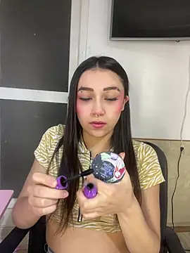 AshleyPinkk_'s cam snapshot