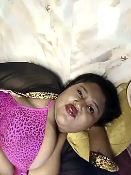 horny_diana's cam snapshot