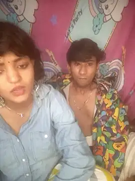 Freakingromance live sex cam