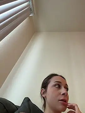 ChiaraSommer live sex cam